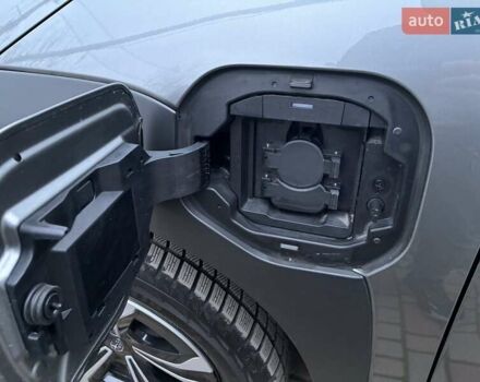 Серый Субару Solterra, объемом двигателя 0 л и пробегом 17 тыс. км за 24800 $, фото 11 на Automoto.ua