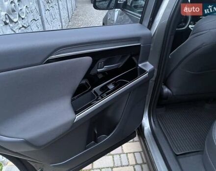 Серый Субару Solterra, объемом двигателя 0 л и пробегом 17 тыс. км за 24800 $, фото 17 на Automoto.ua