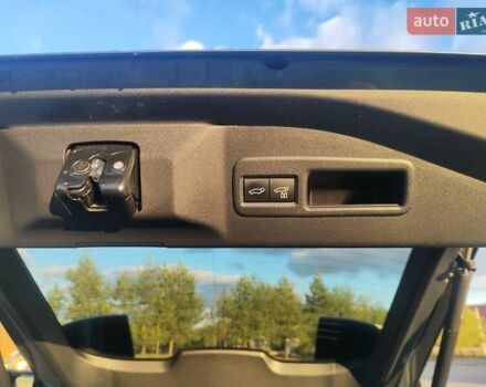 Серый Субару Solterra, объемом двигателя 0 л и пробегом 13 тыс. км за 25000 $, фото 26 на Automoto.ua
