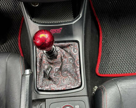 Субару WRX STI 2014 в Белой Церкве на Automoto.ua Белый Субару WRX STI, объемом двигателя 2.46 л и пробегом 68 тыс. км за 18500 $, фото 15 на Automoto.ua