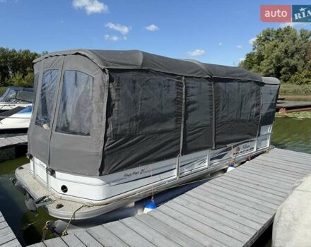 Сан Тракер Пати Барг 2007 в Киеве на Automoto.ua Белый Сан Тракер Пати Барг, объемом двигателя 0 л и пробегом 500 тыс. км за 32000 $, фото 10 на Automoto.ua