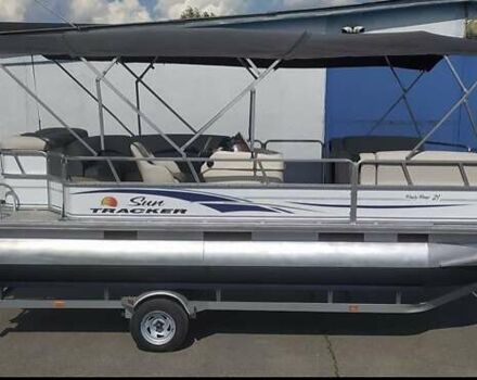 Сан Тракер Пати Барг 2007 в Киеве на Automoto.ua Белый Сан Тракер Пати Барг, объемом двигателя 0 л и пробегом 500 тыс. км за 32000 $, фото 25 на Automoto.ua