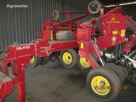 Sunflower Другая 2009 в Киеве на Automoto.ua Красный Sunflower Другая, объемом двигателя 0 л и пробегом 0 тыс. км за 15720 $, фото 1 на Automoto.ua