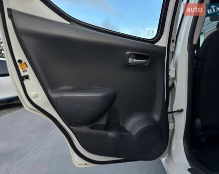 Белый Сузуки Альто, объемом двигателя 1 л и пробегом 171 тыс. км за 7300 $, фото 24 на Automoto.ua