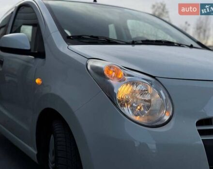 Белый Сузуки Альто, объемом двигателя 1 л и пробегом 171 тыс. км за 7300 $, фото 3 на Automoto.ua