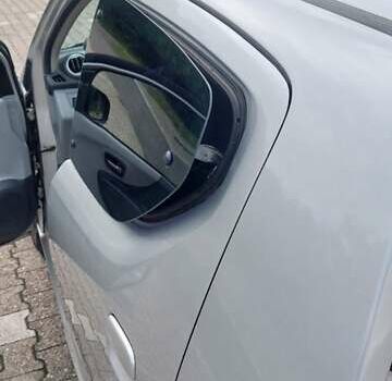 Сірий Сузукі Альто, об'ємом двигуна 0.99 л та пробігом 209 тис. км за 2905 $, фото 30 на Automoto.ua