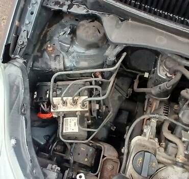 Сірий Сузукі Альто, об'ємом двигуна 1 л та пробігом 142 тис. км за 3950 $, фото 14 на Automoto.ua