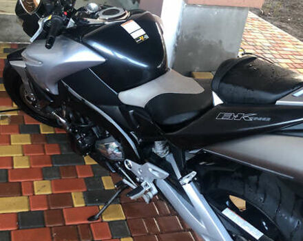 Черный Сузуки Б-Кинг, объемом двигателя 0 л и пробегом 4 тыс. км за 9000 $, фото 5 на Automoto.ua