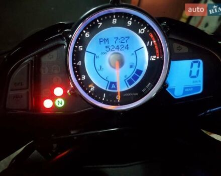 Черный Сузуки Б-Кинг, объемом двигателя 1.3 л и пробегом 56 тыс. км за 8800 $, фото 15 на Automoto.ua