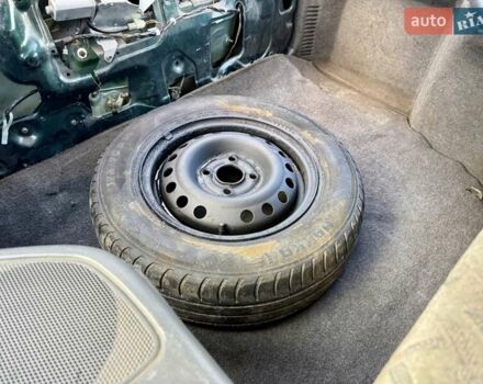 Зеленый Сузуки Балеро, объемом двигателя 1.6 л и пробегом 280 тыс. км за 1000 $, фото 10 на Automoto.ua