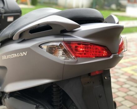 Сузуки Бургман, объемом двигателя 0.2 л и пробегом 0 тыс. км за 1341 $, фото 4 на Automoto.ua