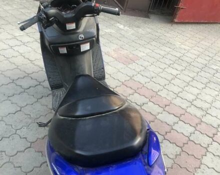 Синий Сузуки Бургман, объемом двигателя 0.25 л и пробегом 5 тыс. км за 500 $, фото 4 на Automoto.ua