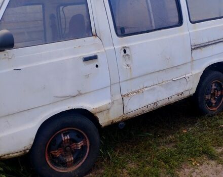 Сузукі Каррі, об'ємом двигуна 1 л та пробігом 0 тис. км за 500 $, фото 1 на Automoto.ua