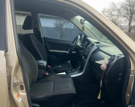 Бежевый Сузуки Другая, объемом двигателя 2 л и пробегом 345 тыс. км за 6500 $, фото 6 на Automoto.ua