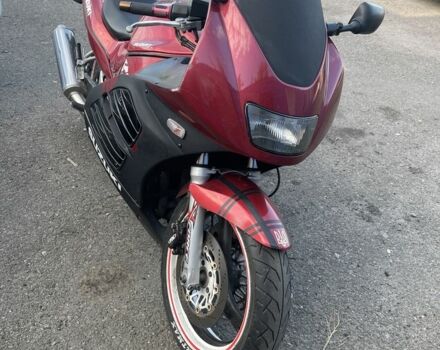 Красный Сузуки Другая, объемом двигателя 0.4 л и пробегом 0 тыс. км за 2300 $, фото 1 на Automoto.ua