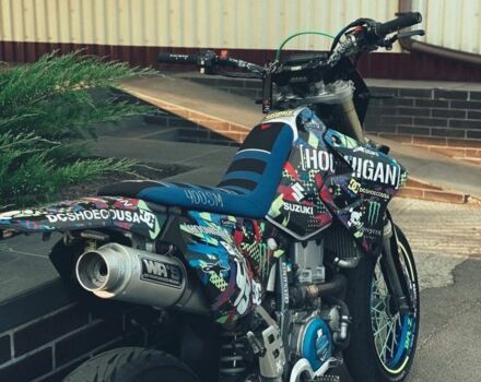 Сузукі Інша, об'ємом двигуна 2.3 л та пробігом 0 тис. км за 4100 $, фото 3 на Automoto.ua