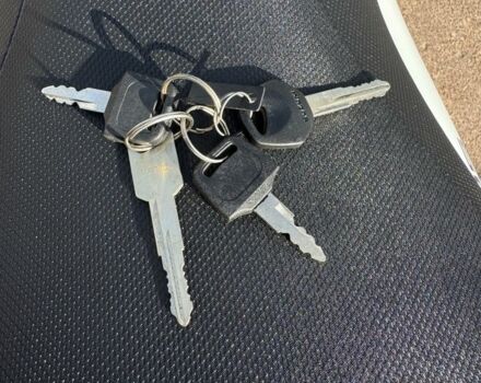 Сузуки Другая, объемом двигателя 0.4 л и пробегом 0 тыс. км за 4000 $, фото 23 на Automoto.ua