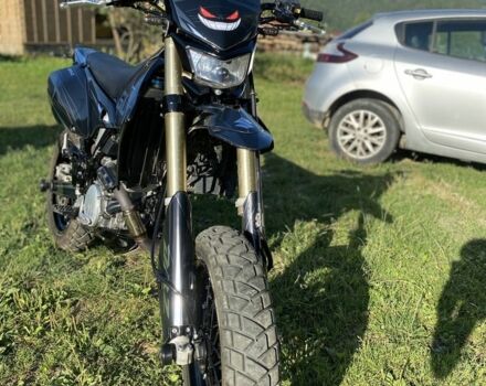 Сузукі Інша, об'ємом двигуна 0.4 л та пробігом 0 тис. км за 4400 $, фото 1 на Automoto.ua