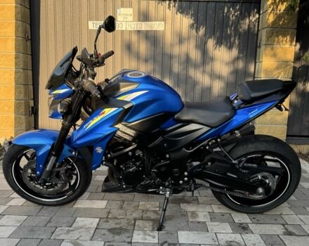 Сузуки Другая, объемом двигателя 0.75 л и пробегом 0 тыс. км за 10000 $, фото 4 на Automoto.ua