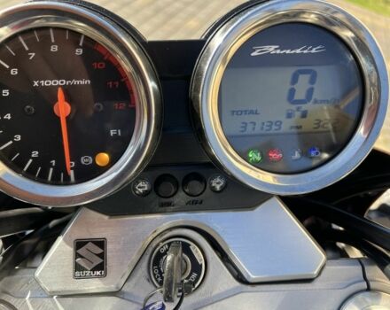 Сузукі Інша, об'ємом двигуна 1.25 л та пробігом 0 тис. км за 5600 $, фото 9 на Automoto.ua