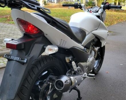 Сузуки Другая 2015 в Лубнах на Automoto.ua Сузуки Другая, объемом двигателя 0.25 л и пробегом 0 тыс. км за 2750 $, фото 6 на Automoto.ua