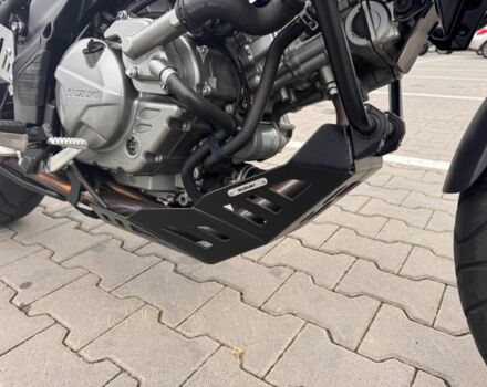 Сузукі Інша, об'ємом двигуна 0.65 л та пробігом 0 тис. км за 10500 $, фото 5 на Automoto.ua