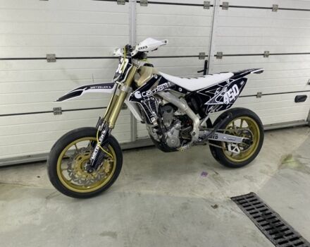 Сузукі Інша, об'ємом двигуна 0.45 л та пробігом 0 тис. км за 5500 $, фото 3 на Automoto.ua