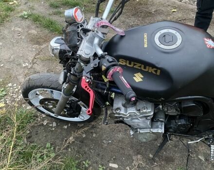 Сузукі Інша, об'ємом двигуна 0.6 л та пробігом 0 тис. км за 1901 $, фото 3 на Automoto.ua