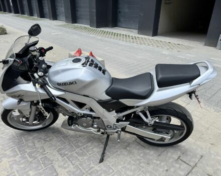 Сузукі Інша, об'ємом двигуна 0.65 л та пробігом 0 тис. км за 4500 $, фото 4 на Automoto.ua