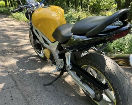 Сузукі Інша, об'ємом двигуна 0.65 л та пробігом 0 тис. км за 1500 $, фото 3 на Automoto.ua