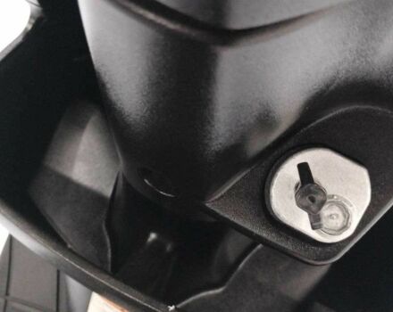 Сузуки Другая, объемом двигателя 0 л и пробегом 0 тыс. км за 650 $, фото 7 на Automoto.ua