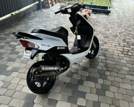 Сузуки Другая, объемом двигателя 72 л и пробегом 0 тыс. км за 1546 $, фото 1 на Automoto.ua