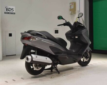 Сузуки Другая, объемом двигателя 0.2 л и пробегом 0 тыс. км за 2500 $, фото 4 на Automoto.ua