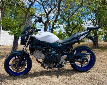 Сузукі Інша, об'ємом двигуна 0.65 л та пробігом 0 тис. км за 6700 $, фото 4 на Automoto.ua