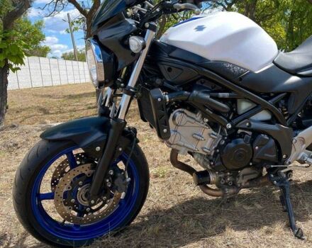 Сузукі Інша, об'ємом двигуна 0.65 л та пробігом 0 тис. км за 6700 $, фото 6 на Automoto.ua