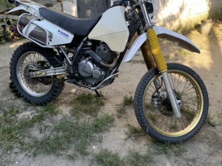 Сузуки Другая 1990 в Петропавловке на Automoto.ua Сузуки Другая, объемом двигателя 0.35 л и пробегом 0 тыс. км за 2000 $, фото 1 на Automoto.ua