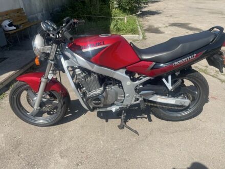 Сузукі Інша, об'ємом двигуна 0.5 л та пробігом 0 тис. км за 2600 $, фото 1 на Automoto.ua