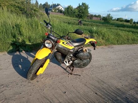 Сузуки Другая 1999 в Фастове на Automoto.ua Сузуки Другая, объемом двигателя 49 л и пробегом 0 тыс. км за 551 $, фото 1 на Automoto.ua