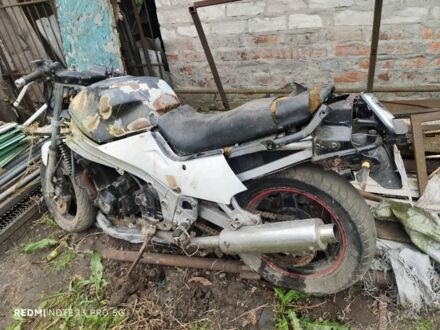 Сузукі Інша 2000 у Чернігові на Automoto.ua Сузукі Інша, об'ємом двигуна 14.86 л та пробігом 0 тис. км за 674 $, фото 1 на Automoto.ua