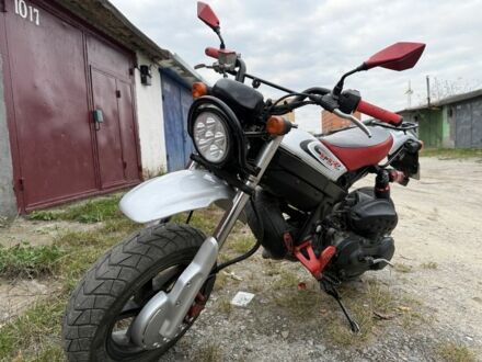 Сузуки Другая, объемом двигателя 50 л и пробегом 0 тыс. км за 615 $, фото 1 на Automoto.ua