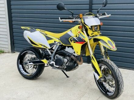 Сузукі Інша 2005 у Харкові на Automoto.ua Сузукі Інша, об'ємом двигуна 0.4 л та пробігом 0 тис. км за 4500 $, фото 1 на Automoto.ua