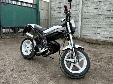 Сузуки Другая, объемом двигателя 50 л и пробегом 0 тыс. км за 710 $, фото 1 на Automoto.ua