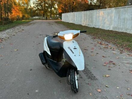 Сузукі Інша 2006 у Новорад-Волынском на Automoto.ua Сузукі Інша, об'ємом двигуна 49 л та пробігом 0 тис. км за 563 $, фото 1 на Automoto.ua