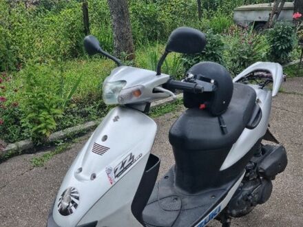 Сузуки Другая 2008 в Черняхове на Automoto.ua Сузуки Другая, объемом двигателя 50 л и пробегом 0 тыс. км за 601 $, фото 1 на Automoto.ua