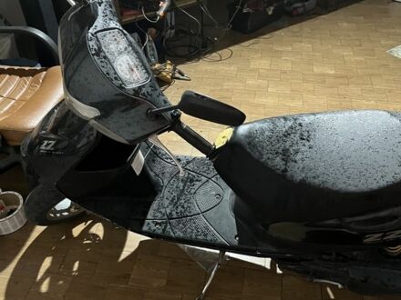 Сузуки Другая 2009 в Глухове на Automoto.ua Сузуки Другая, объемом двигателя 49 л и пробегом 0 тыс. км за 20000 $, фото 1 на Automoto.ua