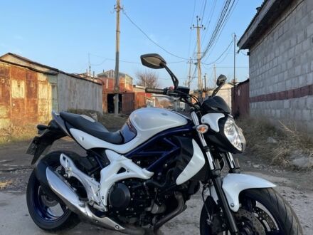 Сузуки Другая 2010 в Белой Церкве на Automoto.ua Сузуки Другая, объемом двигателя 0.65 л и пробегом 0 тыс. км за 4900 $, фото 1 на Automoto.ua