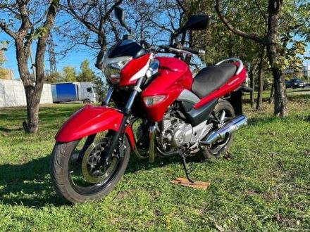 Сузуки Другая 2015 в Днепре (Днепропетровске) на Automoto.ua Сузуки Другая, объемом двигателя 0.25 л и пробегом 0 тыс. км за 2800 $, фото 1 на Automoto.ua