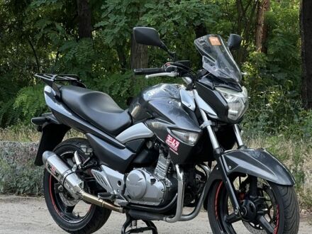 Сузуки Другая 2015 в Киеве на Automoto.ua Сузуки Другая, объемом двигателя 0.25 л и пробегом 0 тыс. км за 2600 $, фото 1 на Automoto.ua