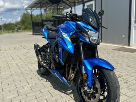 Сузукі Інша, об'ємом двигуна 0.75 л та пробігом 0 тис. км за 4500 $, фото 1 на Automoto.ua