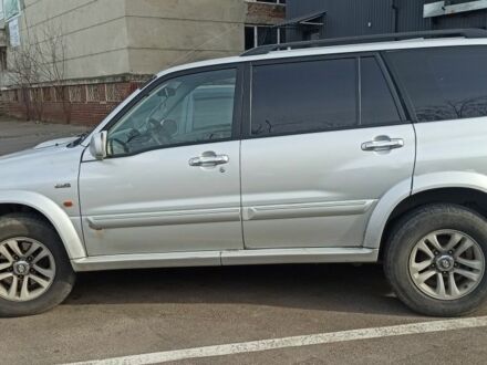 Серый Сузуки Другая, объемом двигателя 2 л и пробегом 249 тыс. км за 5500 $, фото 1 на Automoto.ua